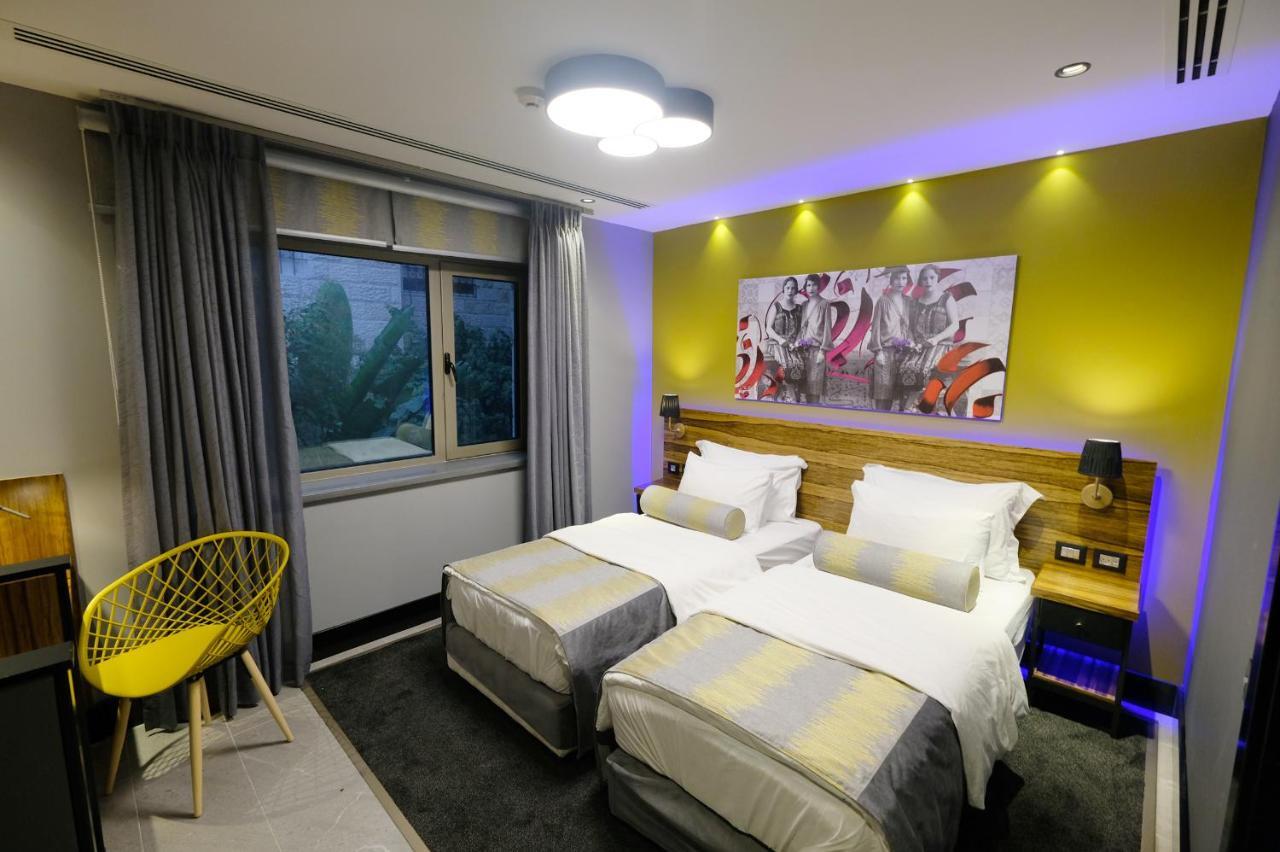Royal Court Hotel Ramallah Exteriör bild