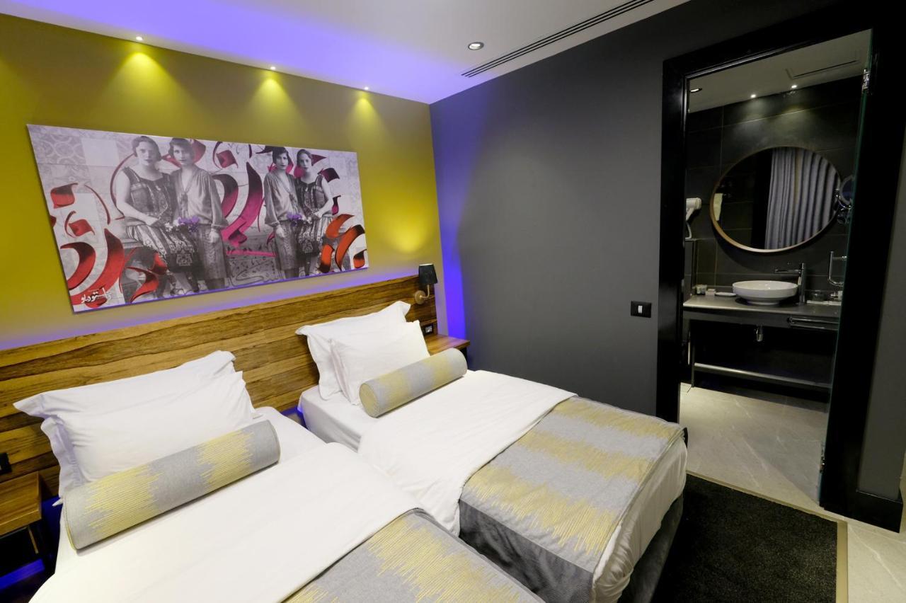 Royal Court Hotel Ramallah Exteriör bild